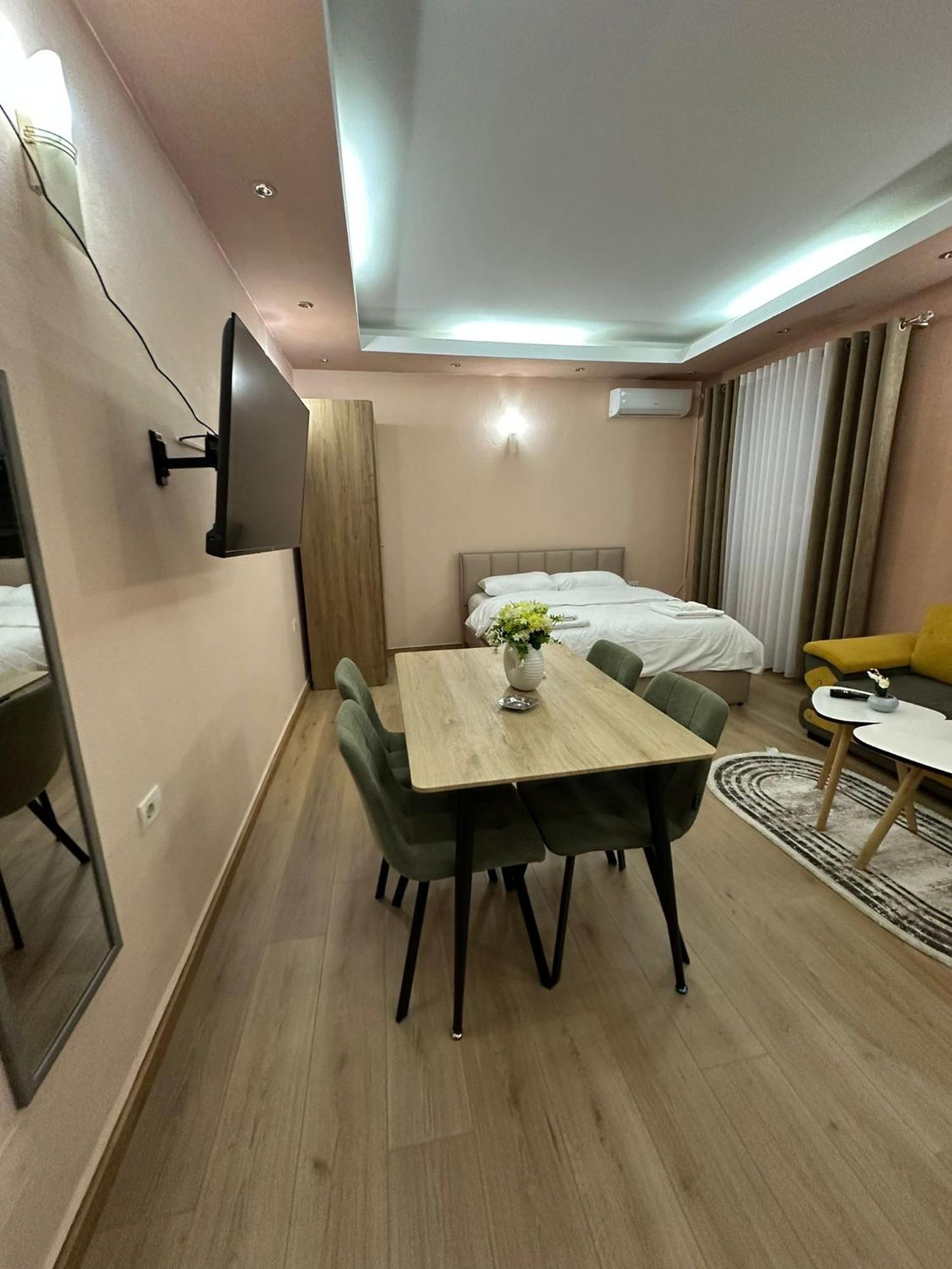 Apartment Adora Tirana
